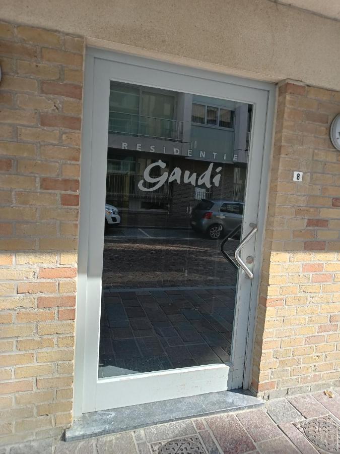 ニーウポールトResidentie Gaudiアパートメント エクステリア 写真